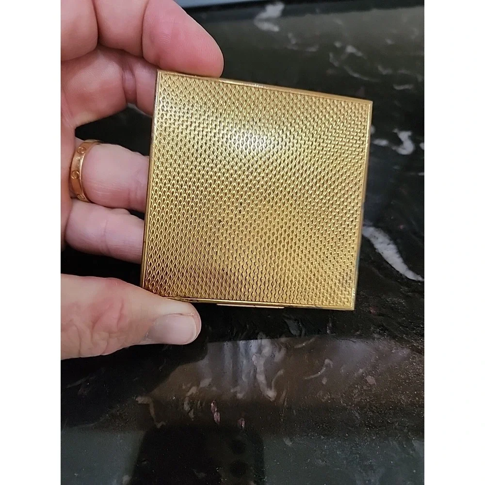 Vintage Elgin American Gold Tone Etched Powder Makeup Compact Monogrammed Claire